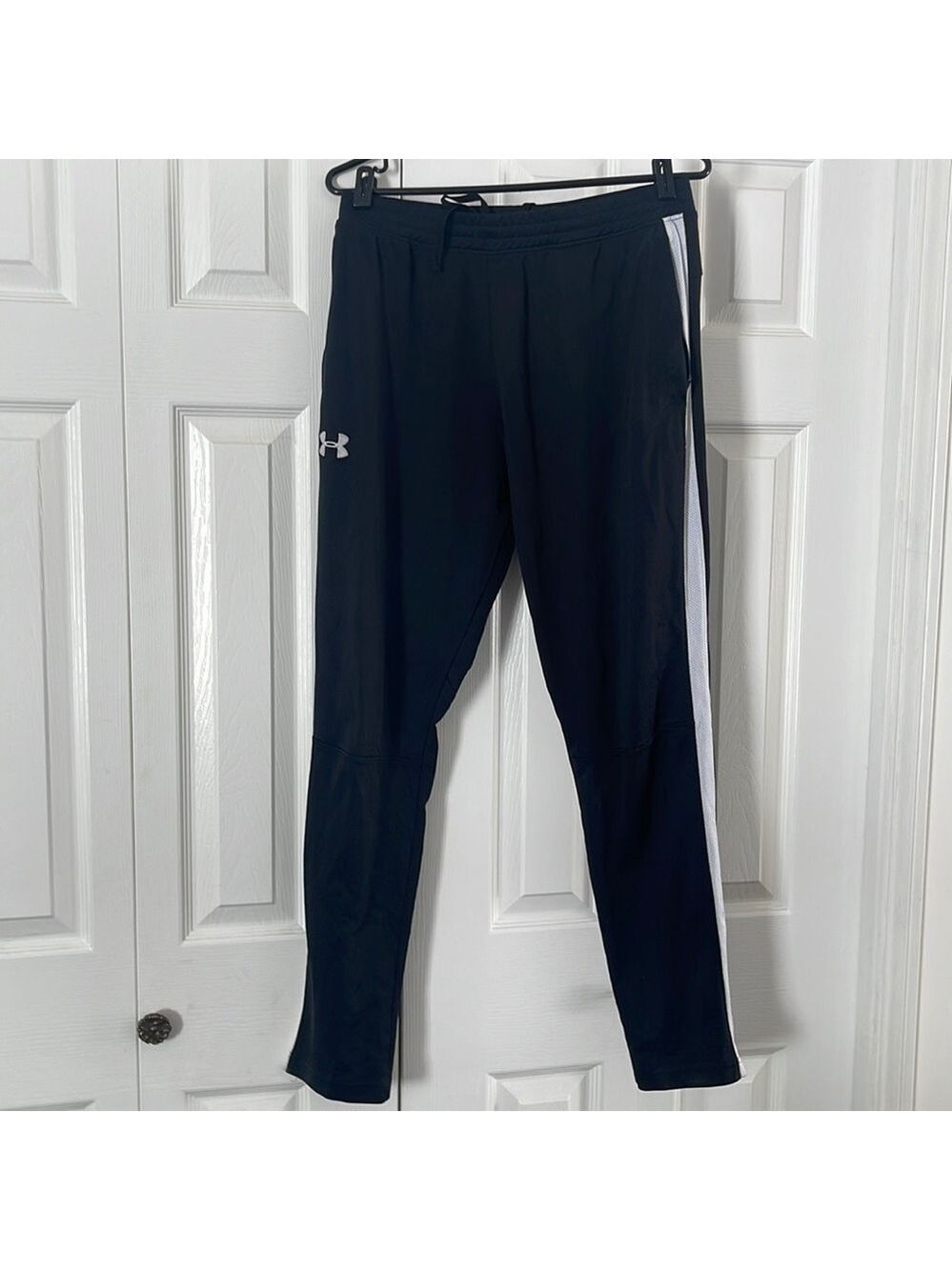 Under Armour Fitted Workout Pants Size L🥰🥰
